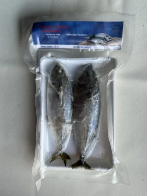 BLUE WHALE FOODS - FROZEN STEAMED INDIAN MACKEREL (300GRAM) - CÁ BẠC MÁ HẤP